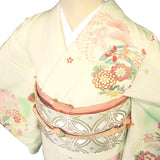 訪問着レンタル「Mサイズ」クリーム色四季花輪JapanStyle着物+袋帯セット簡単に着られるワンタッチ着物和服レンタル卒業式・卒園式・入学式・七五三・結婚式の画像の4